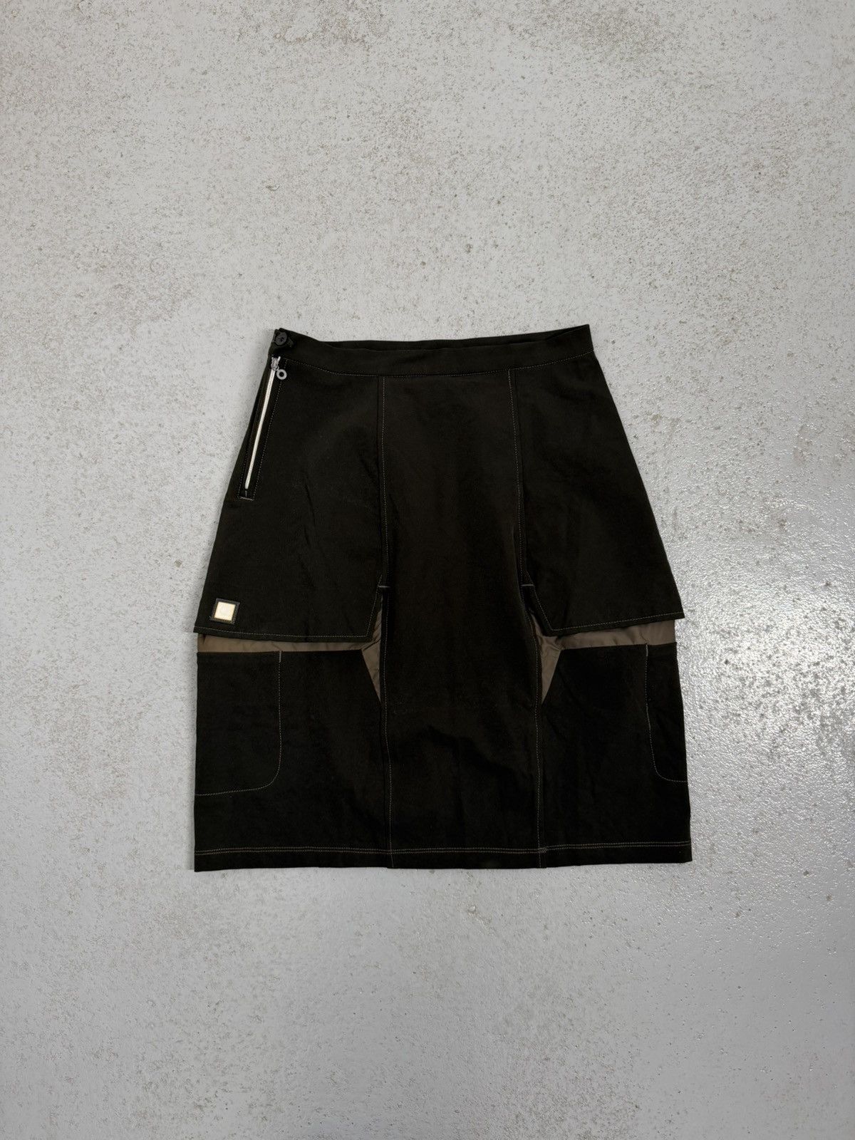 Marithe + Francois Girbaud Marithe Francois Girbaud Technical 2 Hidden Pockets Skirt Size 30" / US 8 / IT 44 - 1 Thumbnail