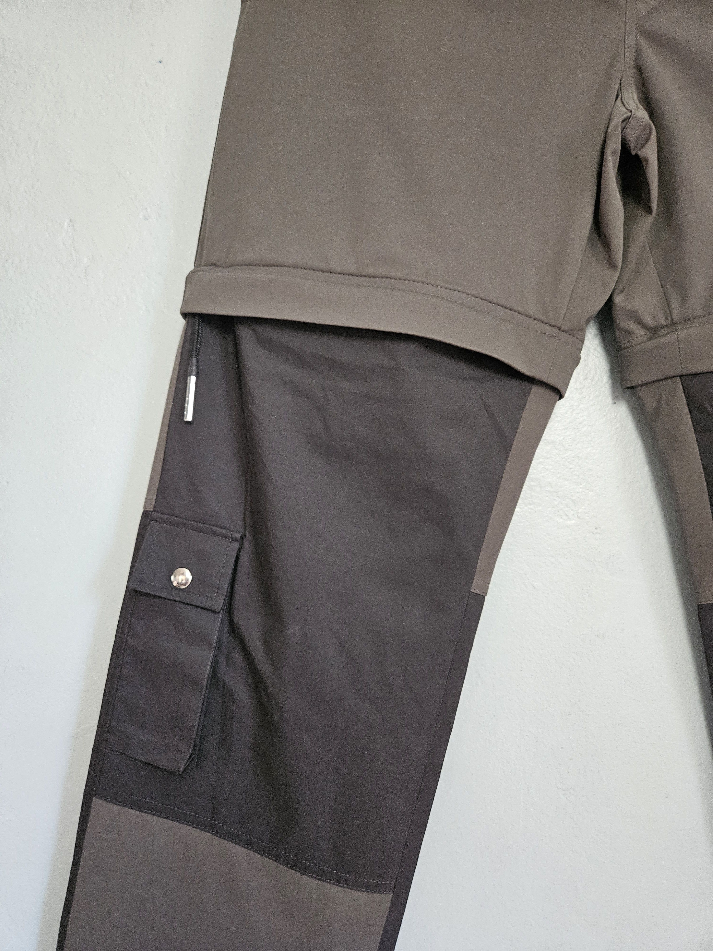 Givenchy Givenchy Rosewood Grey Nylon Cargo Convertible Joggers Size US 34 / EU 50 - 3 Thumbnail