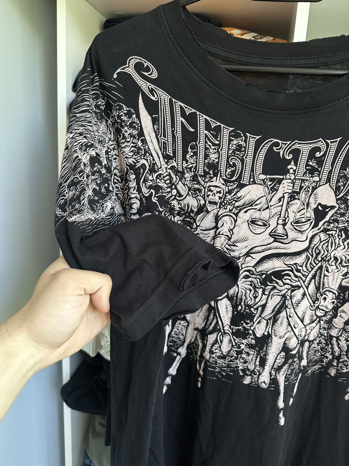 Affliction 🔥VINTAGE AFFLICTION Y2K DISTRESSED T-SHIRT🔥 Size US XL / EU 56 / 4 - 5 Thumbnail