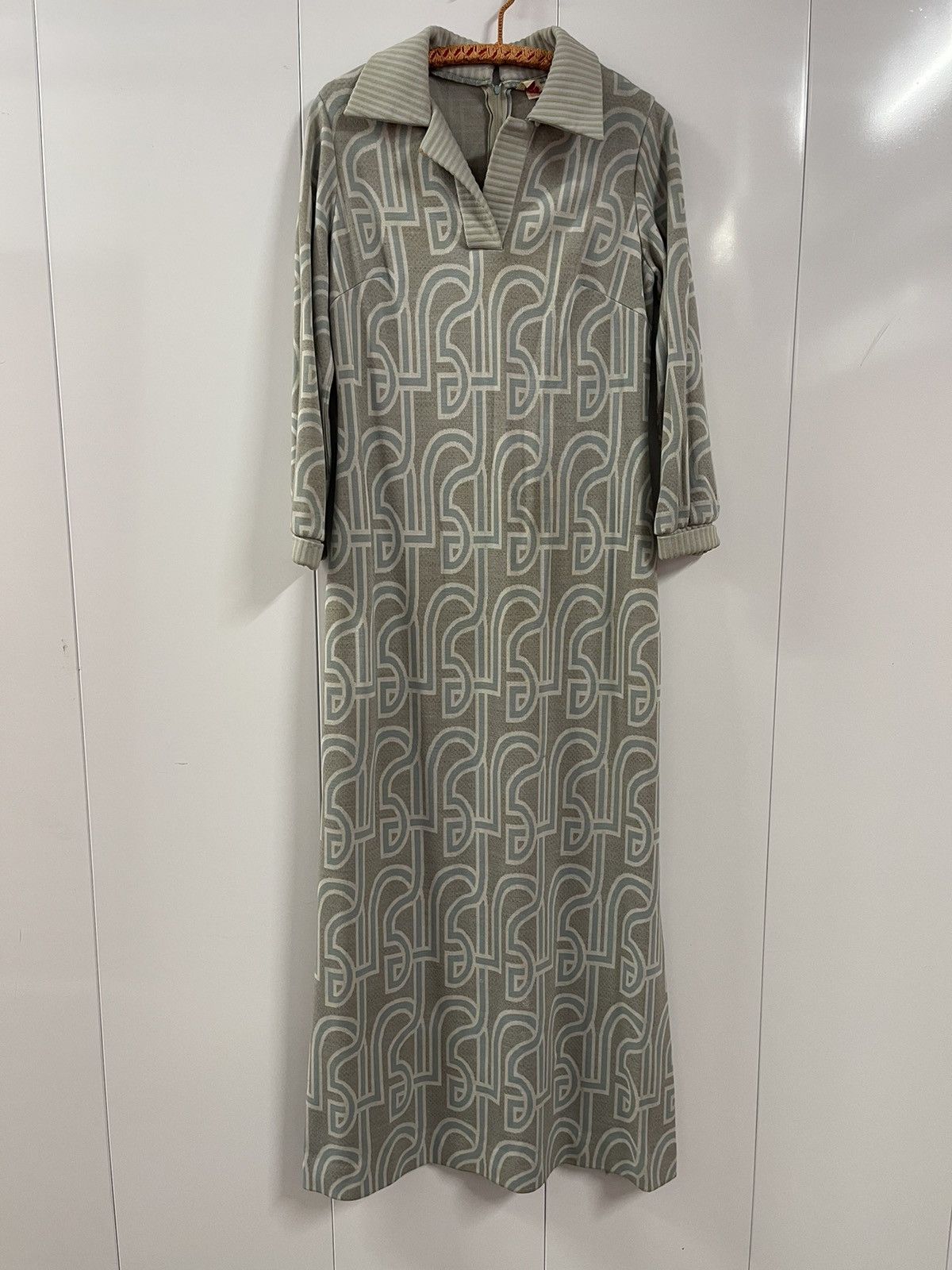 Vintage 60’s 70’s VTG Vintage Mid Century Long Multi Pattern Dress Size M / US 6-8 / IT 42-44 - 1 Thumbnail