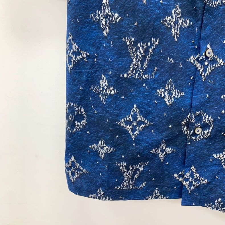 Louis Vuitton Louis Vuitton 25 blue logo presbyopic full print cotton la Size US XXL / EU 58 / 5 - 4 Thumbnail