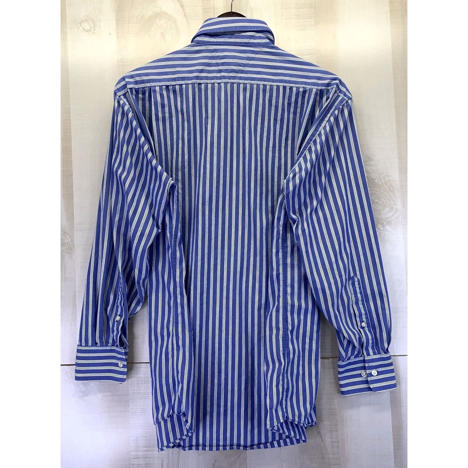 Tommy Hilfiger VINTAGE Tommy Hilfiger Mens Regular Fit Blue Striped Button Up Shirt Mens Sz L(16) -5802 Size US L / EU 52-54 / 3 - 4 Thumbnail