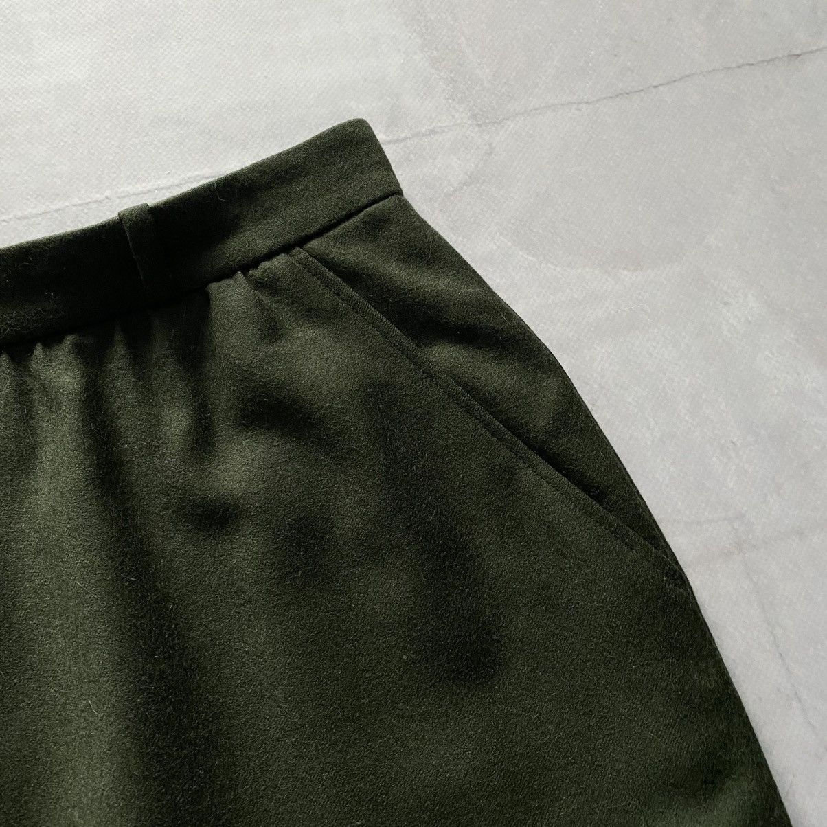 Christian Dior Monsieur × Designer × Vintage Vintage 80s Christian Dior Rare Wool Pocket Skirt Size 32" / US 10 / IT 46 - 4 Thumbnail
