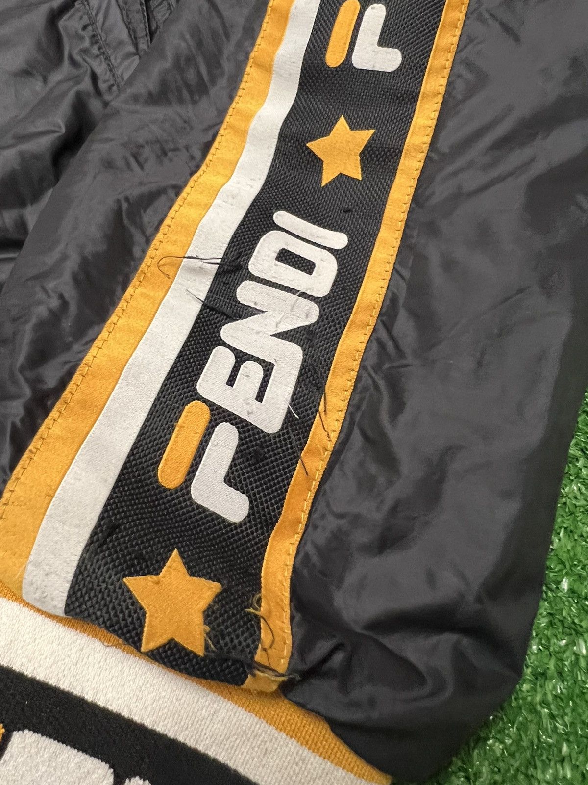 Fendi × Fila Fendi x fila reversible jacket size 40 / S pre-owned Size US S / EU 44-46 / 1 - 5 Thumbnail