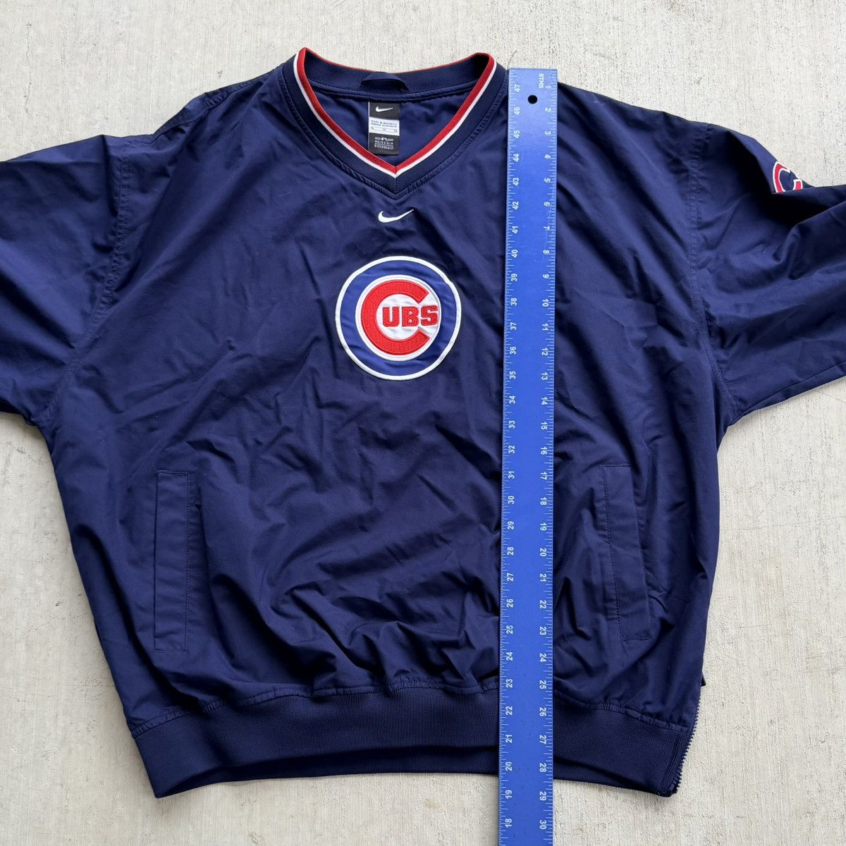 Nike Vintage Chicago Cubs V Neck Windbreaker Pullover Nike Size US XL / EU 56 / 4 - 8 Thumbnail