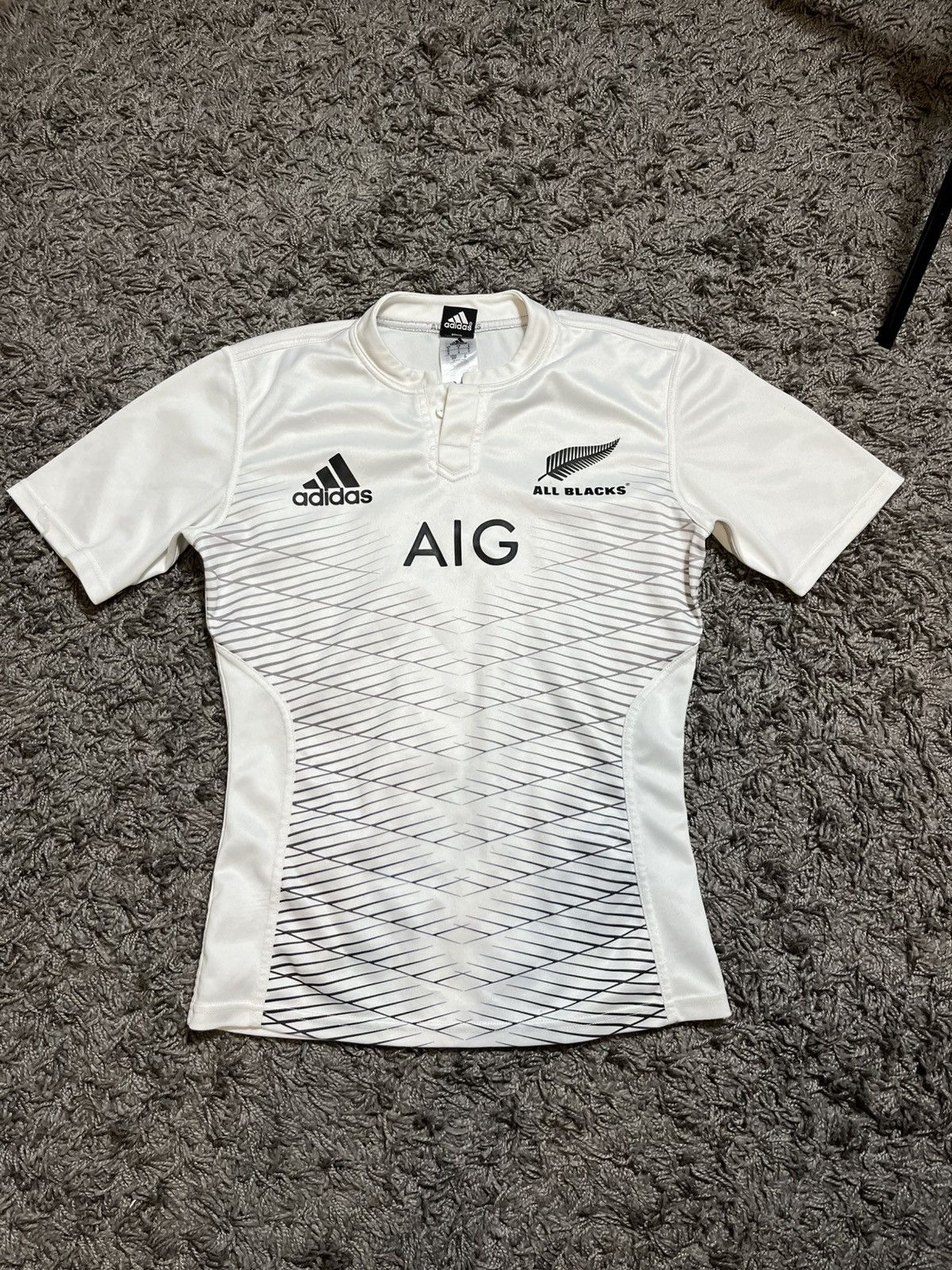 Adidas ADIDAS ALL BLACK RUGBY 2015/16 SOCCER JERSEY AIG POLYESTER Size US S / EU 44-46 / 1 - 1 Thumbnail