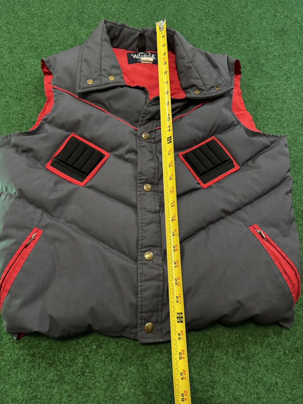Woolrich Woolen Mills Vintage 80s Woolrich Down Gorpcore Snap Up Puffer Vest Size US M / EU 48-50 / 2 - 5 Thumbnail