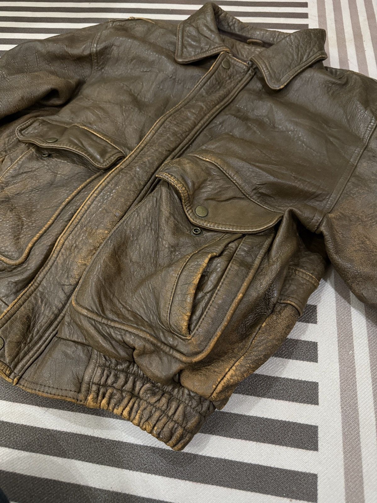 Genuine Leather 🔥🔥🔥ARCHIVE VINTAGE URBAN EXPRESS A2 LEATHER JACKET Size US M / EU 48-50 / 2 - 14 Thumbnail
