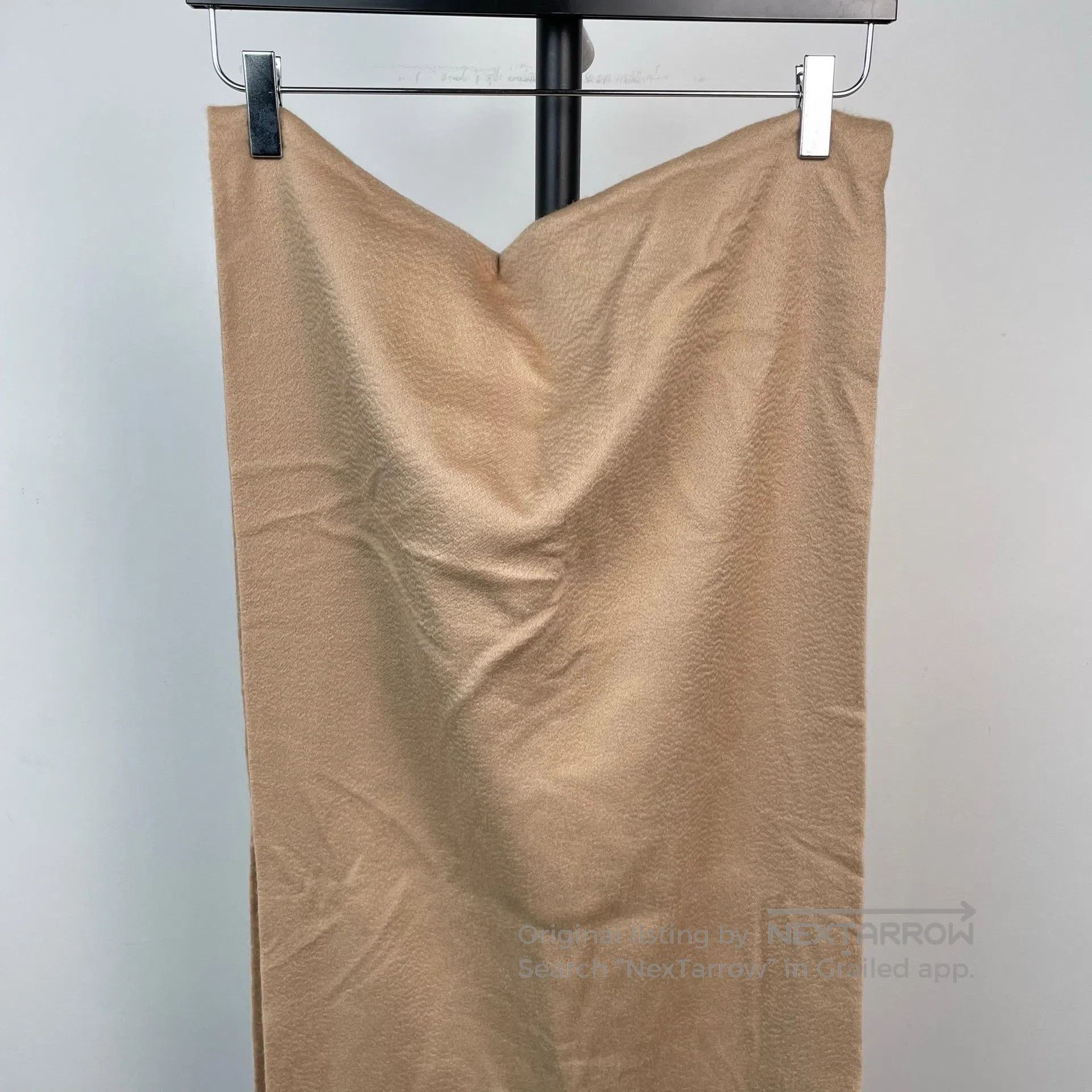 Loro Piana LORO PIANA Khaki fringed badge pattern mulberry silk cashm Size ONE SIZE - 3 Thumbnail