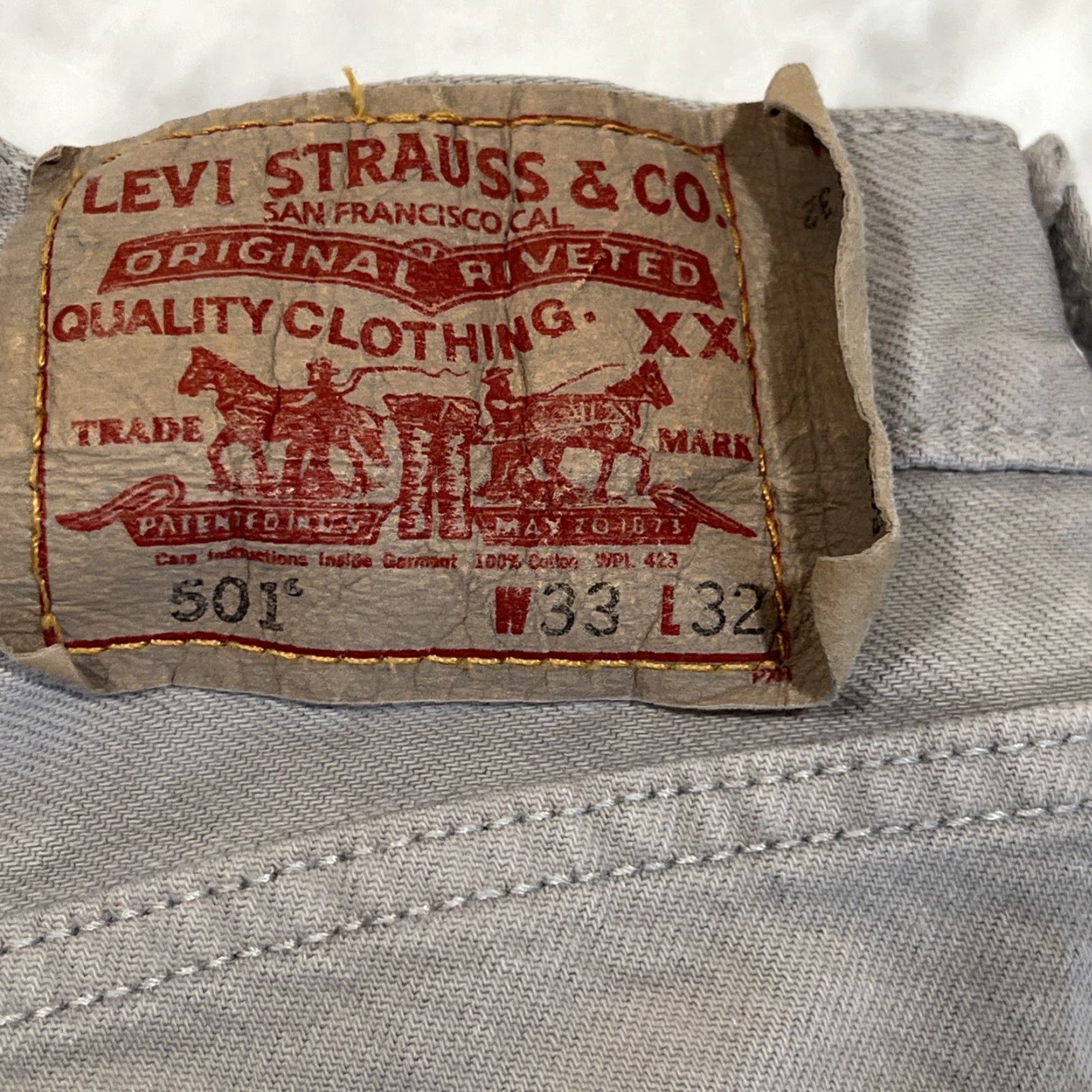 Levi's VINTAGE Levi's 501 Jeans Men’s 33x32 Grey Button Fly Straight 90s Western USA Mens Size US 33 - 6 Thumbnail