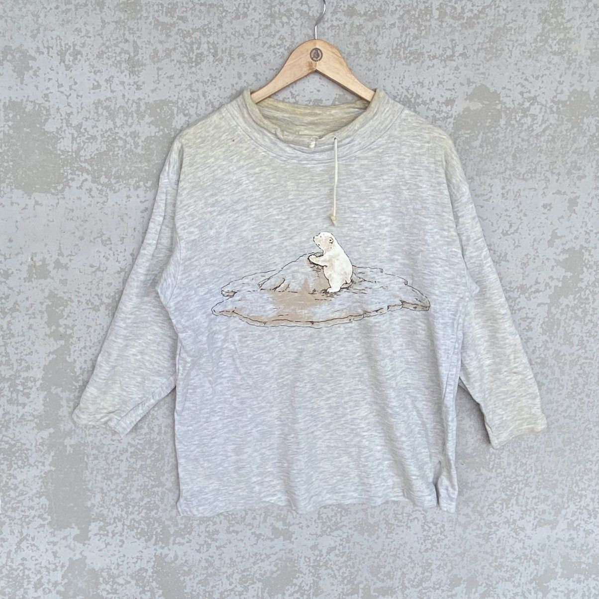 Other Vintage Big Bear Printed Crewneck Sweatshirt Light Gray Sz M Size M / US 6-8 / IT 42-44 - 1 Thumbnail