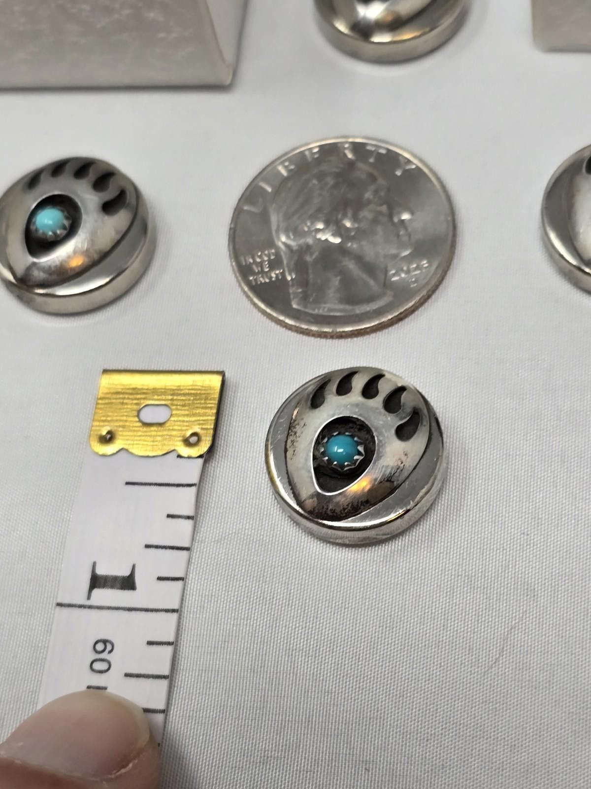 Other Vtg Santo Domingo 925 Turquoise Bear Paw Button Covers Set Size ONE SIZE - 4 Thumbnail