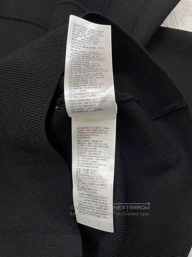 Gucci Gucci Black long sleeves Size M / US 6-8 / IT 42-44 - 6 Thumbnail