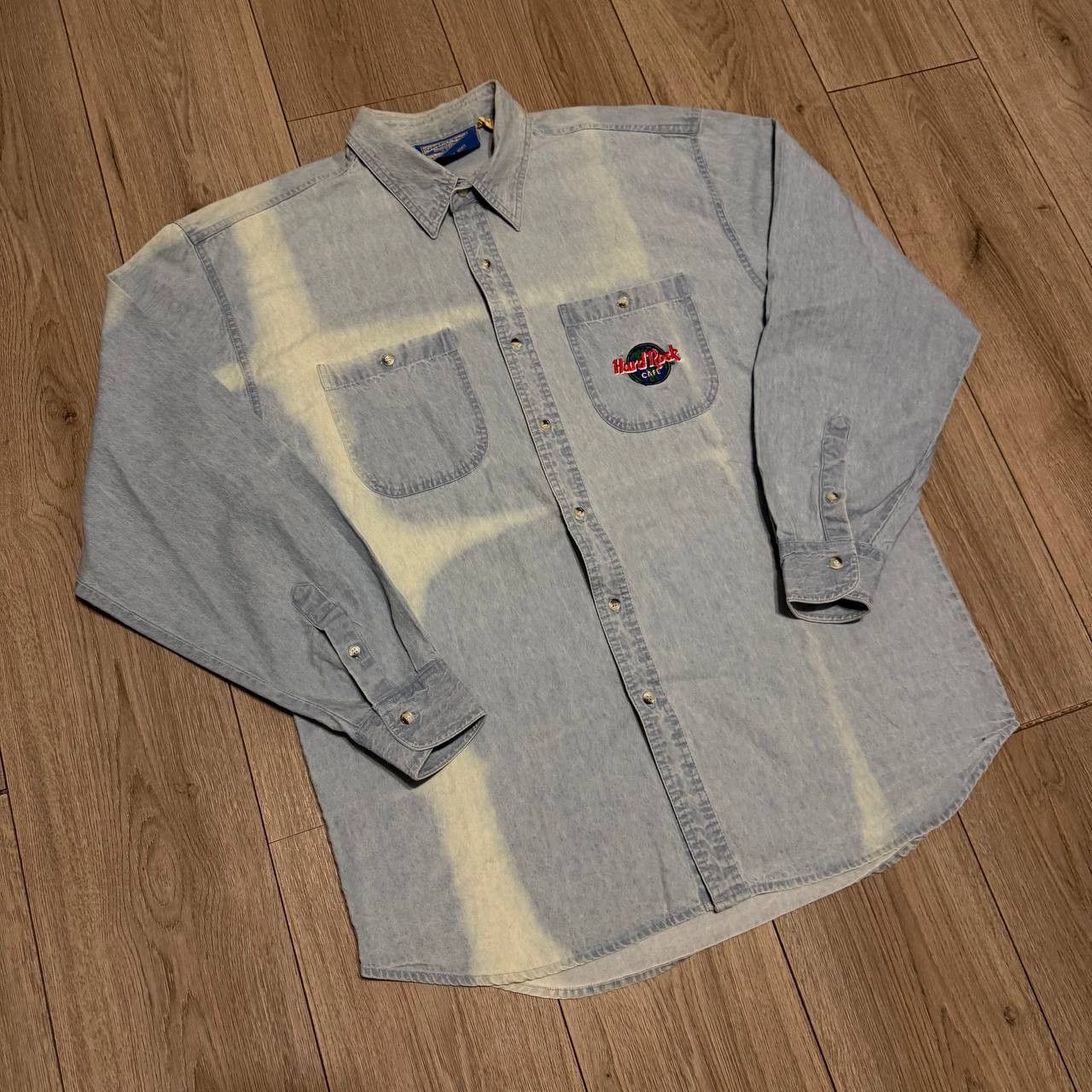 Hard Rock Cafe vintage hard rock cafe denim shirt size L Size US L / EU 52-54 / 3 - 2 Thumbnail