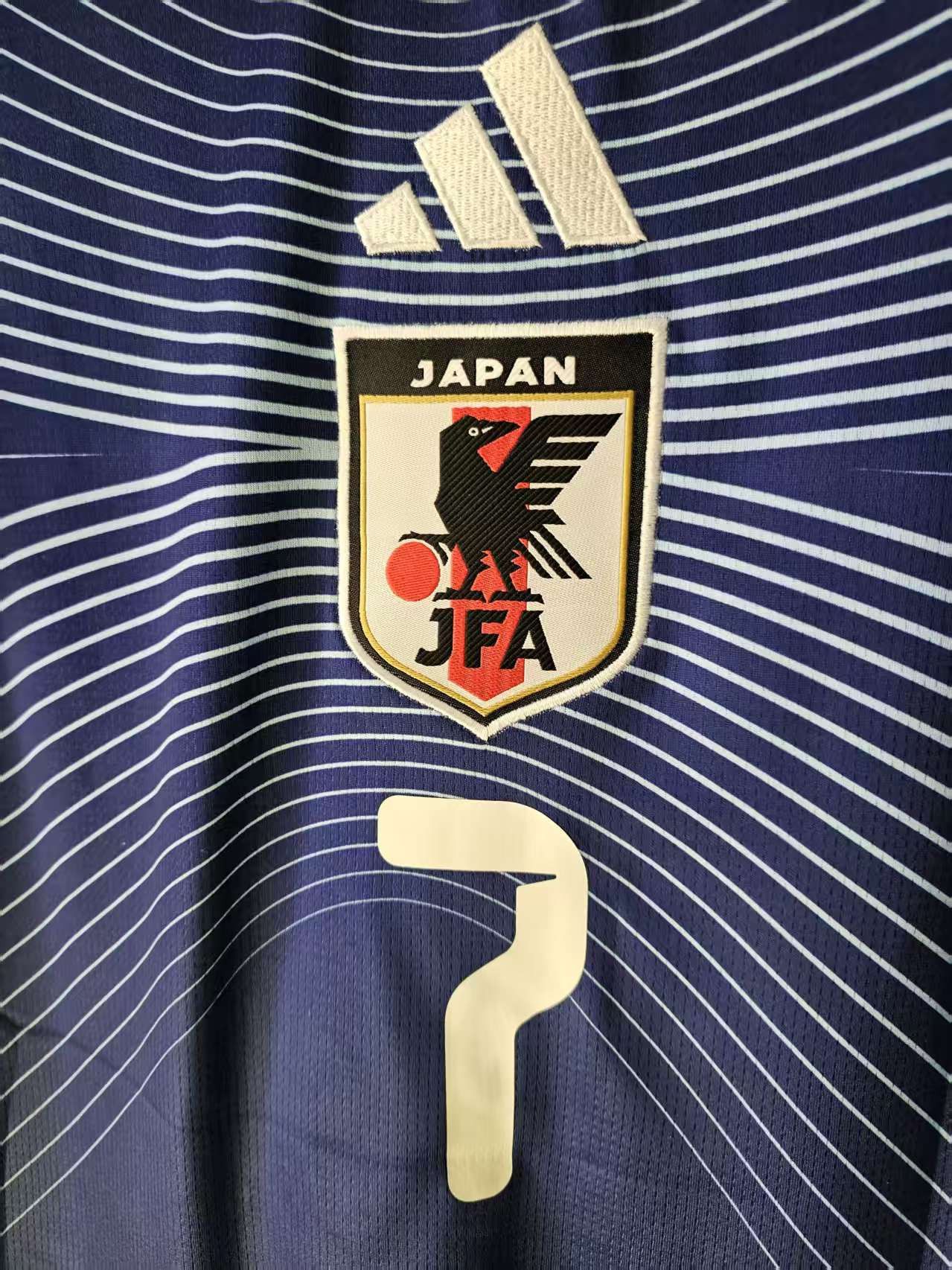 Other 2025 26 Japan 7 Kaoru Mitoma Jersey Home Size US L / EU 52-54 / 3 - 4 Thumbnail