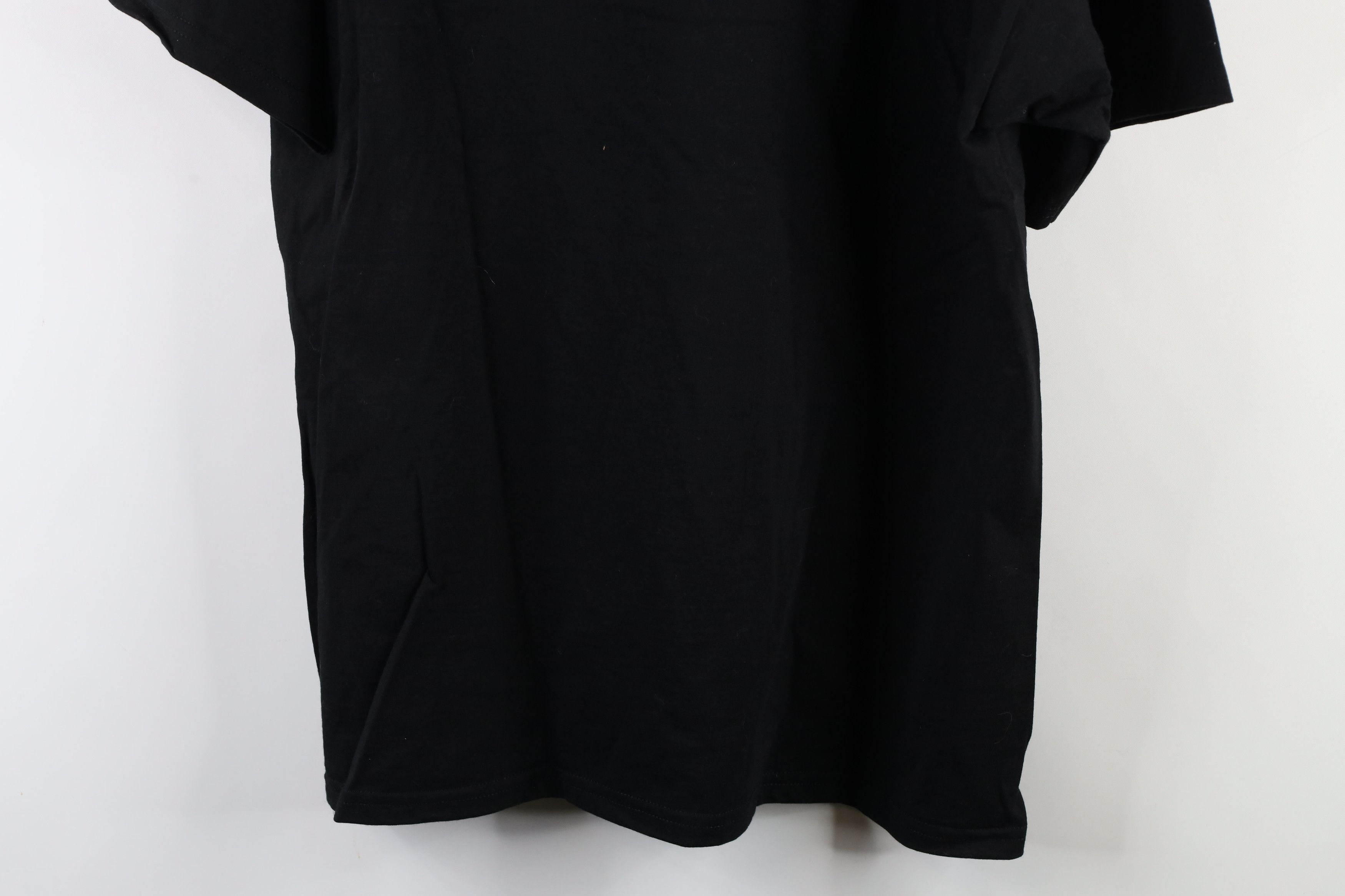 Vintage Vintage Y2K 2003 50th Anniversary Corvette Racing T-Shirt Size US XL / EU 56 / 4 - 13 Thumbnail