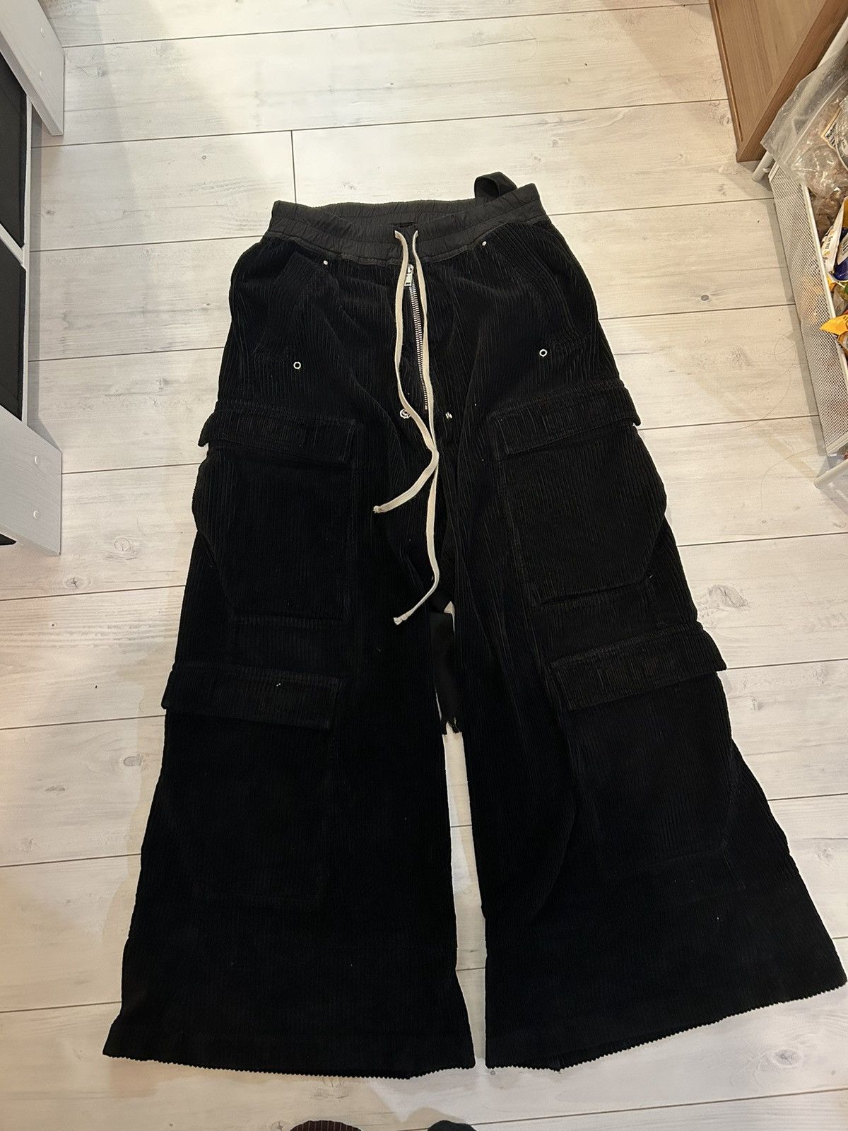 Rick Owens Drkshdw Rick Owens corduroy belas cargo pants Size US 30 / EU 46 - 1 Thumbnail