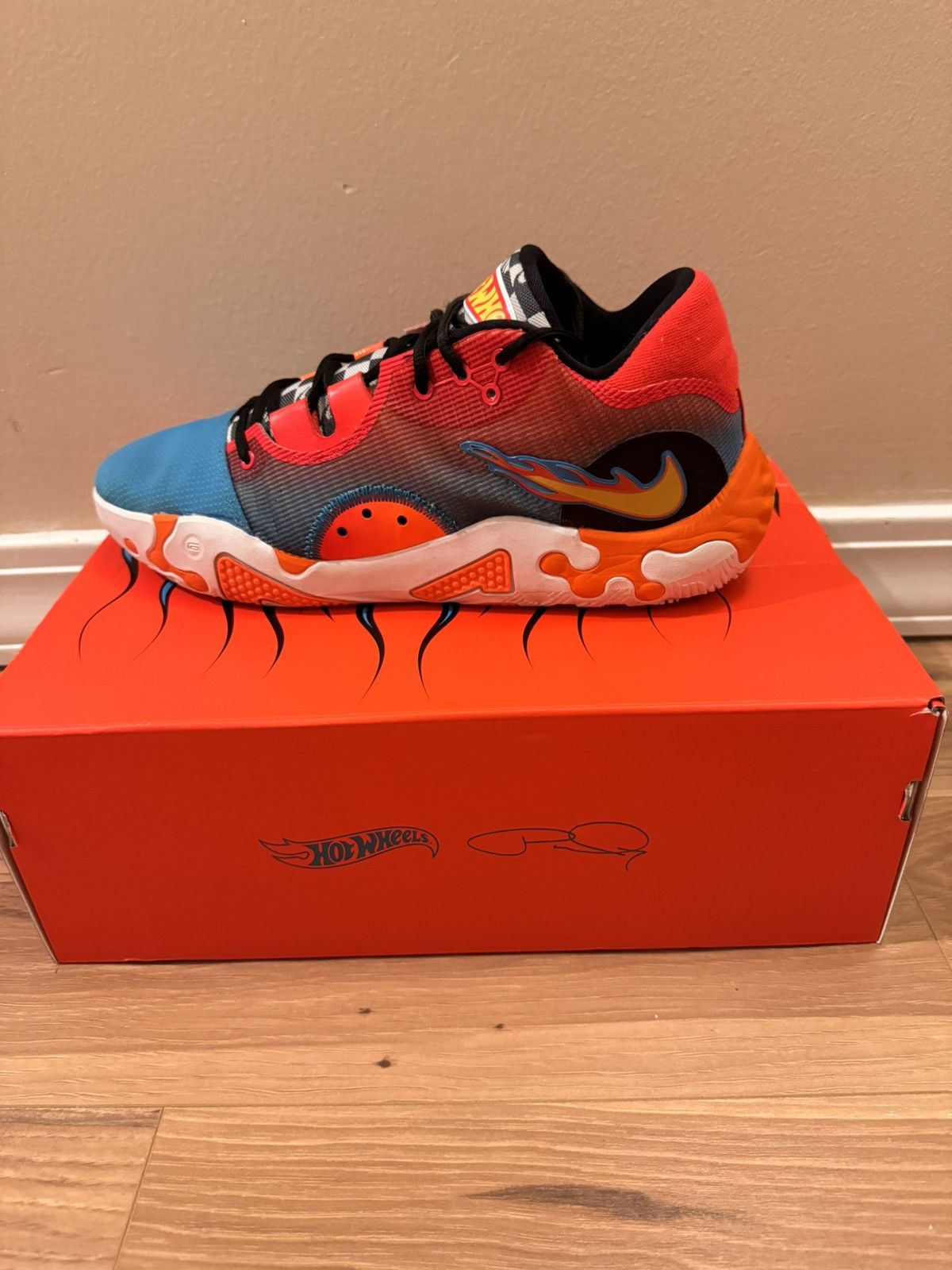 Nike Paul George PG 6 Hot Wheels Size US 11 / EU 44 - 2 Thumbnail
