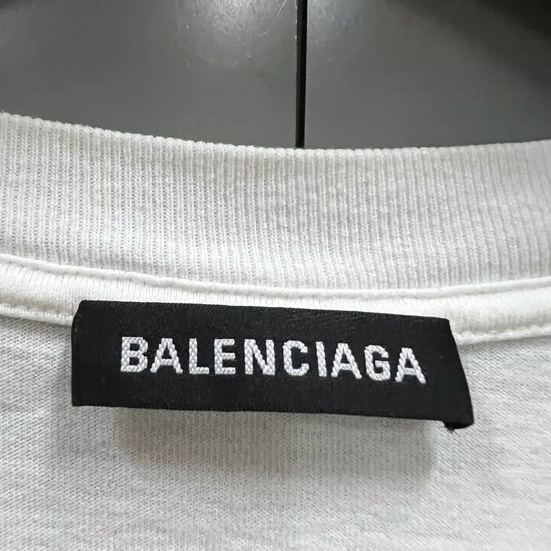Balenciaga Balenciaga White grass logo short-sleeved Size US M / EU 48-50 / 2 - 3 Thumbnail