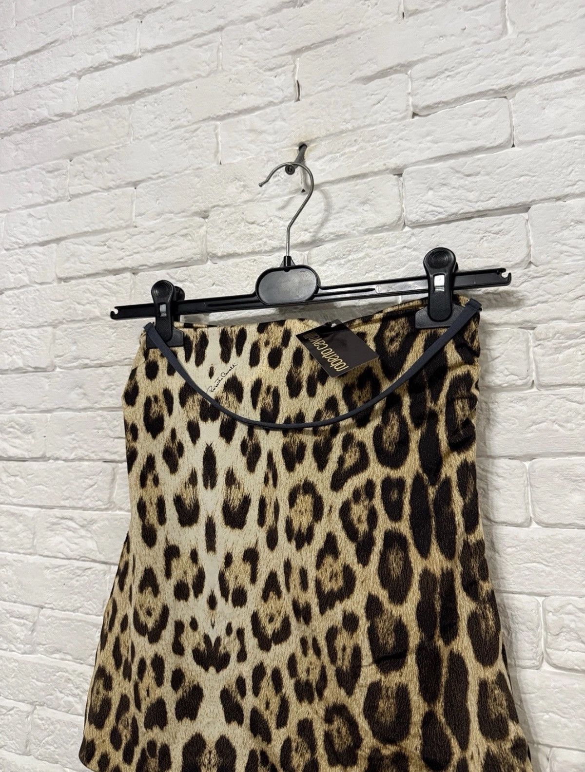 Roberto Cavalli Roberto Cavalli Double Sided Tube Top Leopard Pattern Sz M Size M / US 6-8 / IT 42-44 - 2 Thumbnail