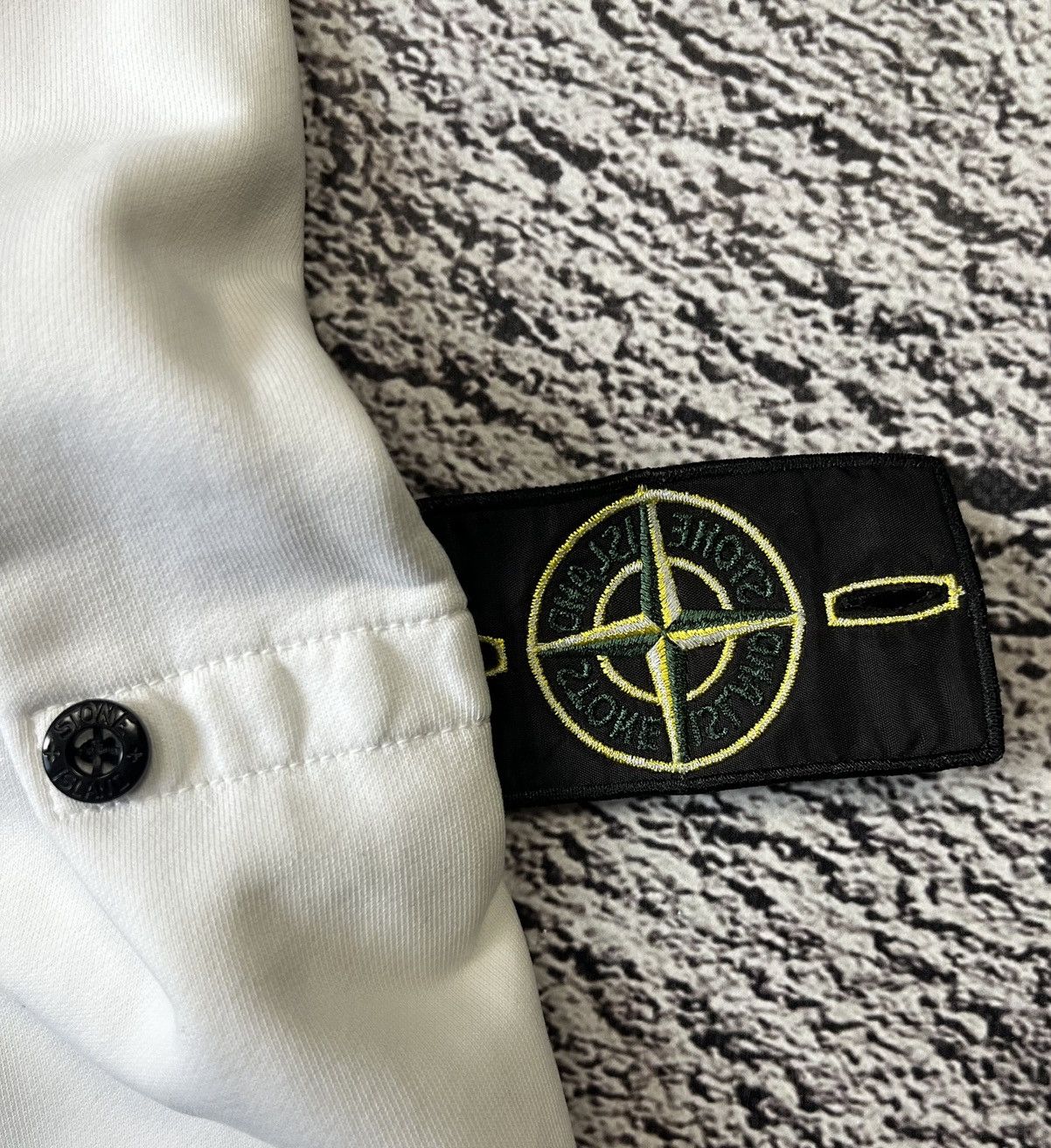 Stone Island Stone Island Hoodie Mens White Pullover Size XL Size US XL / EU 56 / 4 - 11 Thumbnail