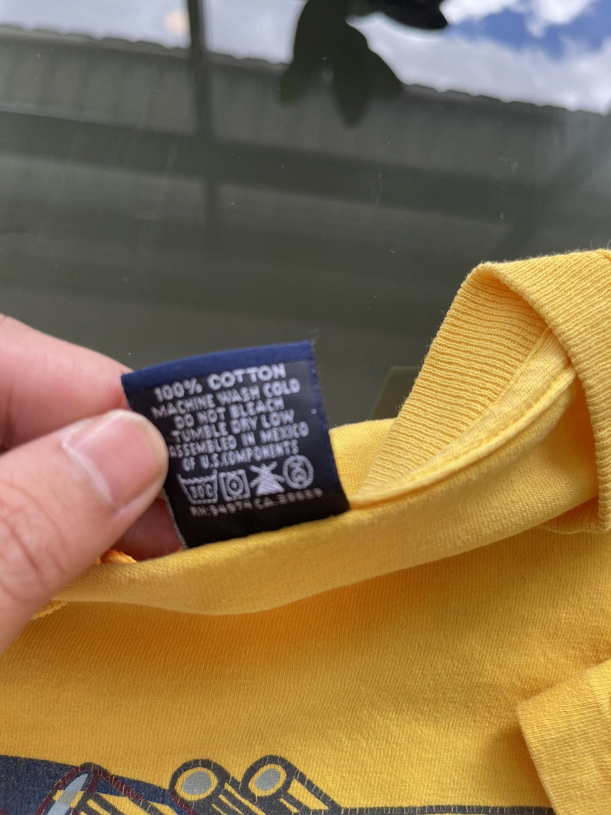 Stussy Vintage 90s Stussy Big Logo Graphic T-Shirt Yellow Size US M / EU 48-50 / 2 - 4 Thumbnail