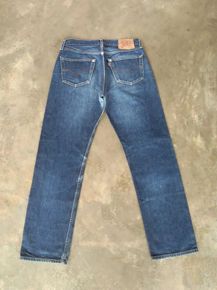 Levi's Vintage Levi's 501 Distressed Jeans 32x31 Size US 32 / EU 48 - 2 Thumbnail
