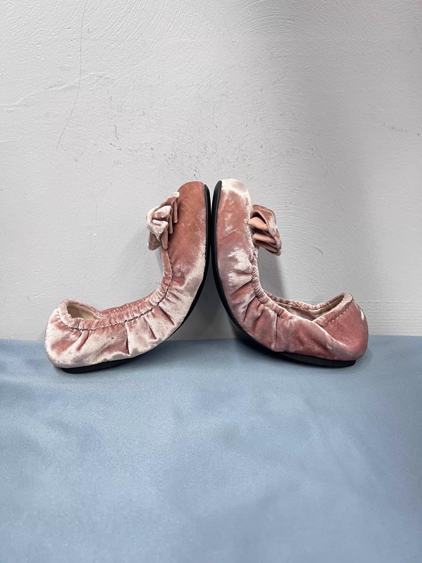 Miu Miu MiuMiu Velvet Bow Ballet Flats EU36.5 New BF5001 Size US 6 / IT 36 - 4 Thumbnail