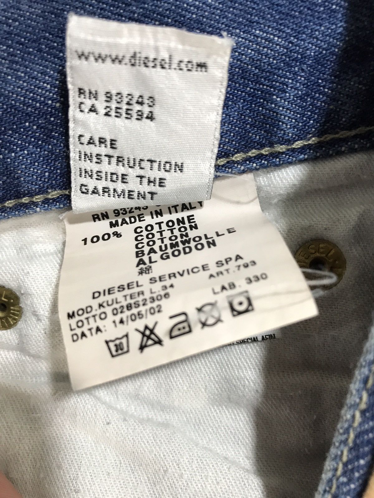 Diesel × Vintage Vintage Diesel Distressed Denim Pants Jeans Size 33 Size US 33 - 7 Thumbnail