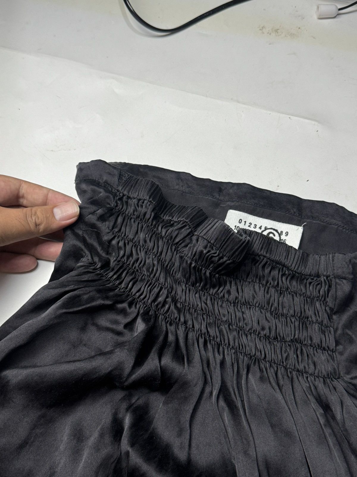 Maison Margiela Maison Martin Margiela Mini Skirt Silk Size 27" / US 4 / IT 40 - 3 Thumbnail