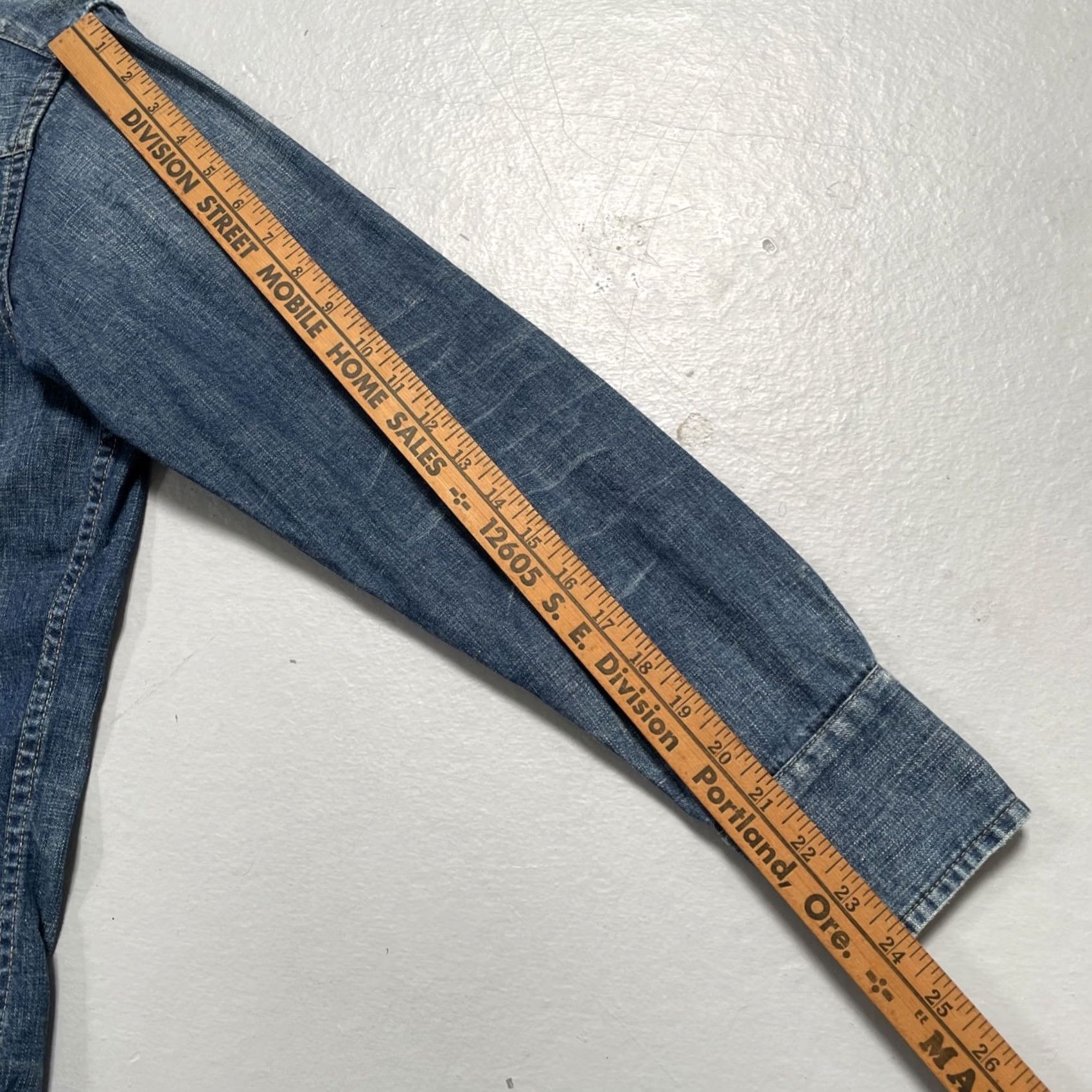 Levi's Levis Big E Sawtooth LVC Japan Vintage Style Western Denim Shirt 38 Size US M / EU 48-50 / 2 - 6 Thumbnail