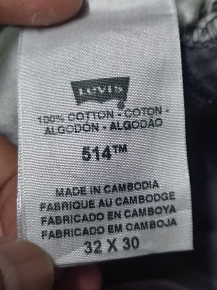 Levi's VINTAGE LEVIS JEANS FADED DISTRESSED STYLE Size US 33 - 6 Thumbnail