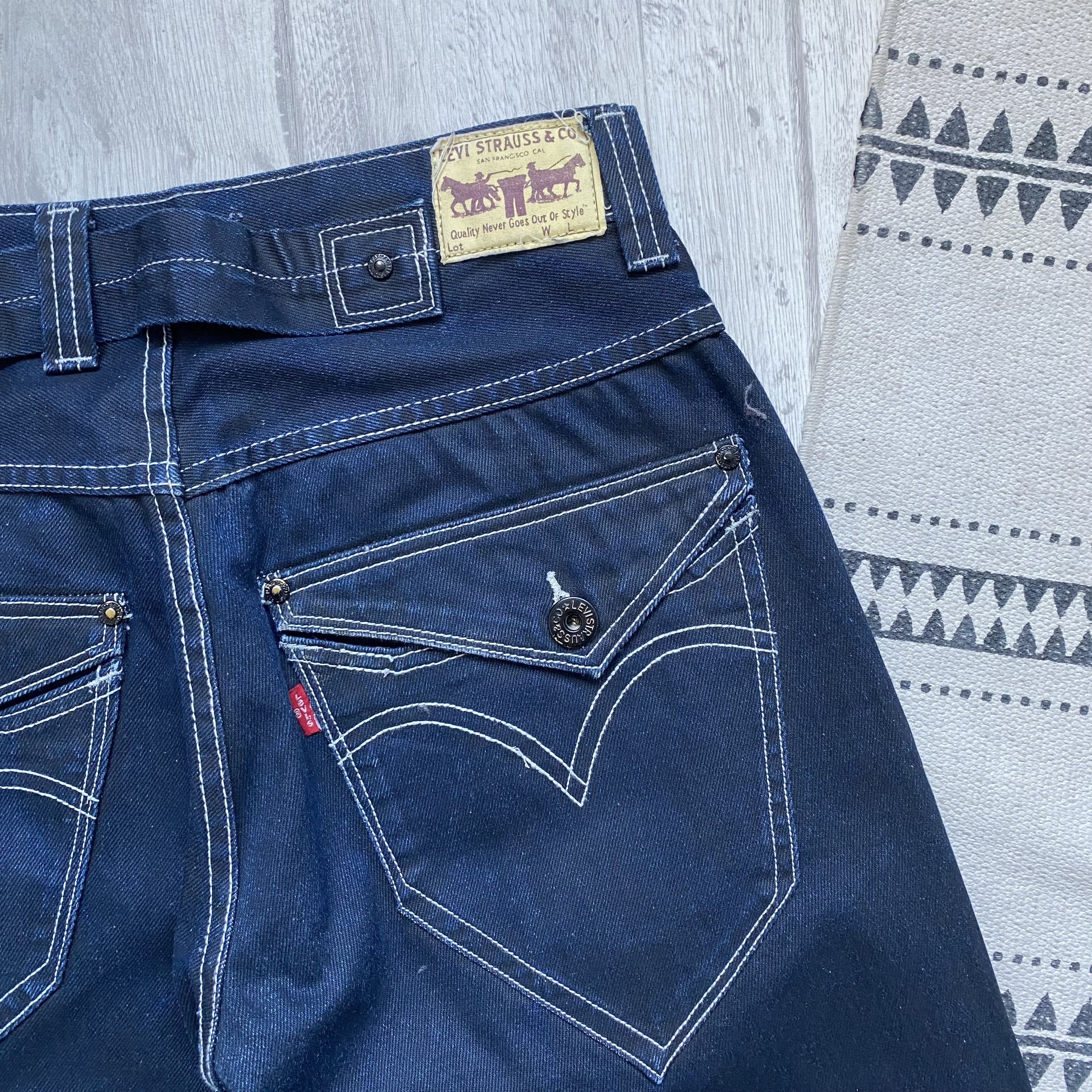 Levi's Vintage Clothing 👖 Vintage Y2K Levis 503 jeans Loose denim pants Size US 28 / EU 44 - 9 Thumbnail