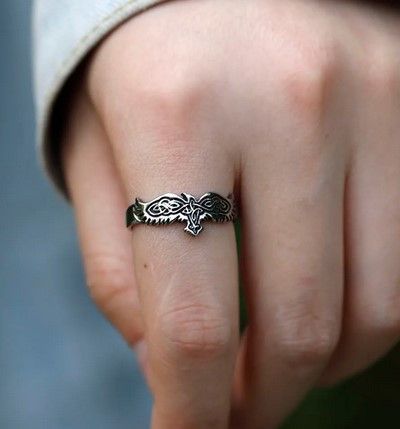 Jewelry Flying Eagle Rings Size ONE SIZE - 1 Thumbnail