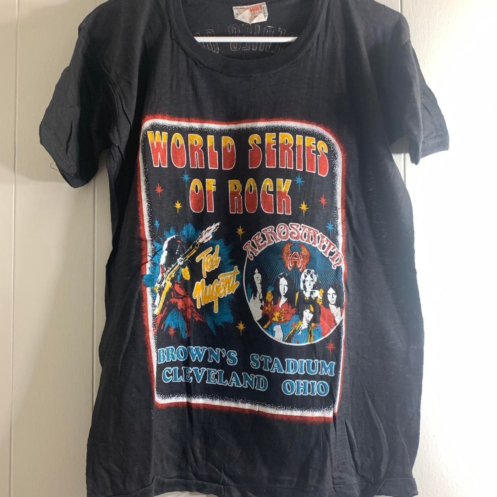 Vintage 1979 AEROSMITH TED NUGENT JOURNEY AC/DC THIN LIZZY tee shirt Size US M / EU 48-50 / 2 - 3 Thumbnail