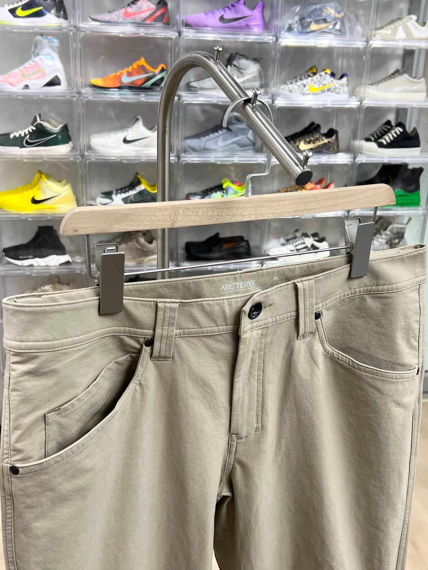 Arc'teryx Arcteryx LEVON Pants K15 Size US 36 / EU 52 - 2 Thumbnail