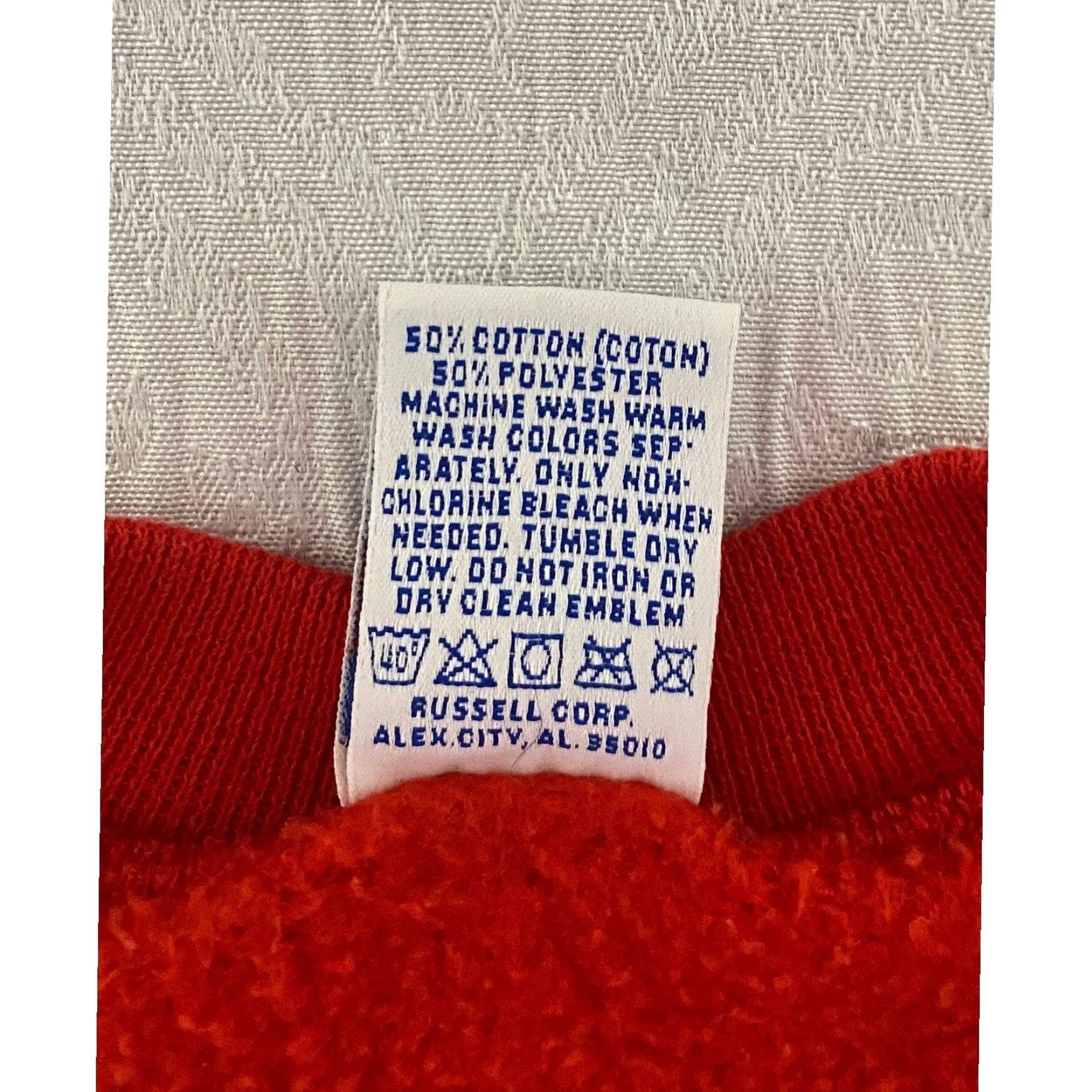 Russell Athletic VINTAGE Russell Athletic Sweatshirt Mens XL Red Mustangs 90s USA Crewneck Graphic Print Pullover Long Sleeve Size US XL / EU 56 / 4 - 5 Thumbnail
