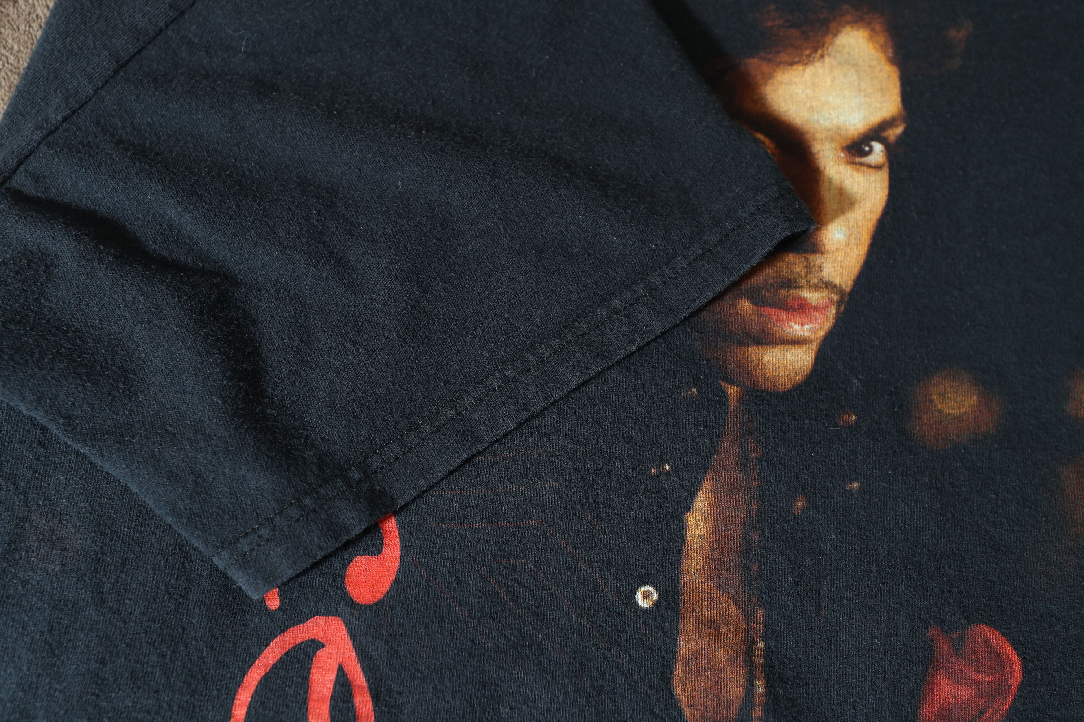 Prince Vintage Prince Musicology 2004ever Tour Tee (XL) Size US XL / EU 56 / 4 - 8 Thumbnail