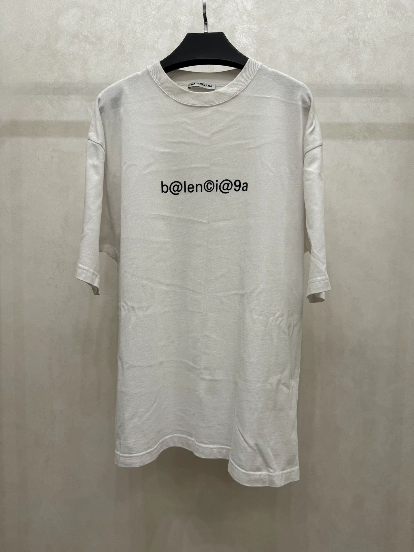 Balenciaga Balenciaga White Email Symbol Short Sleeve Size US XS / EU 42 / 0 - 1 Thumbnail