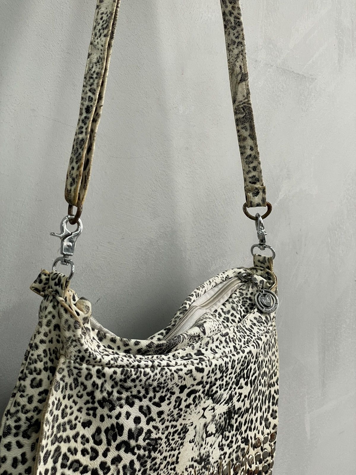 KMRii Rare leather y2k kmrii style messenger bag 90s Size ONE SIZE - 9 Thumbnail