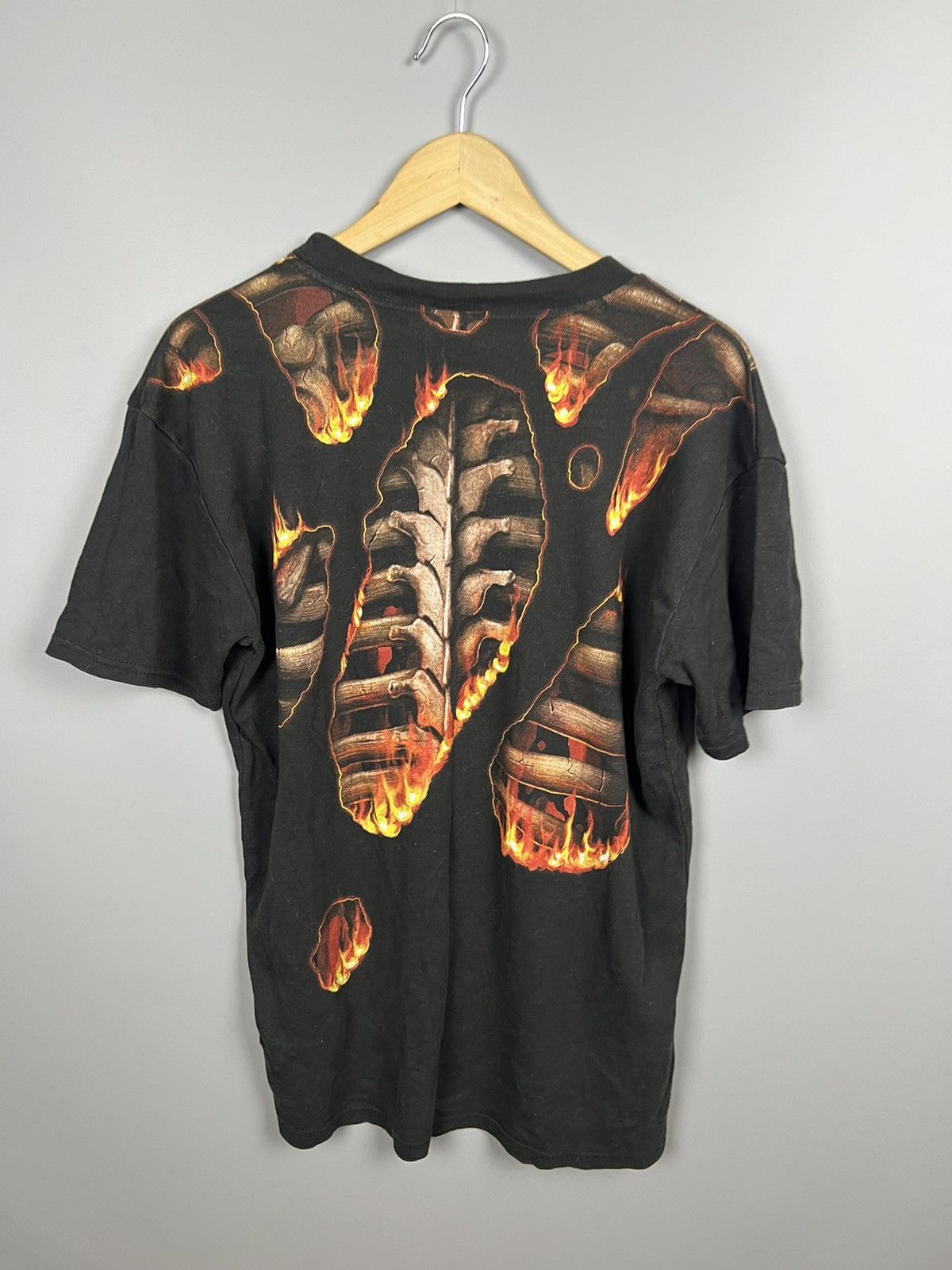 Band Tees (M) VINTAGE Y2K SPIRAL 666 SKELETON TEE ROCK Size US M / EU 48-50 / 2 - 4 Thumbnail