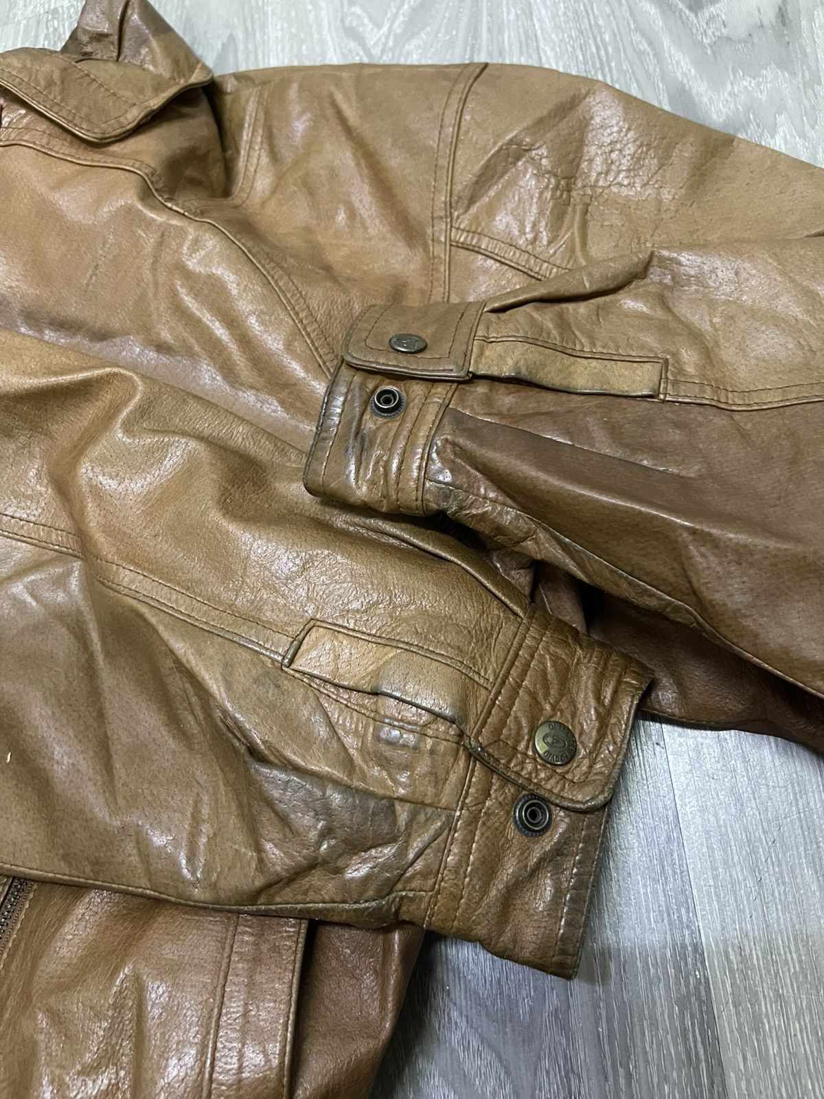 Gianni Valentino 🔥Vintage Gianni Valentino Leather Jacket Big Spellout Logo🔥 Size US M / EU 48-50 / 2 - 19 Thumbnail