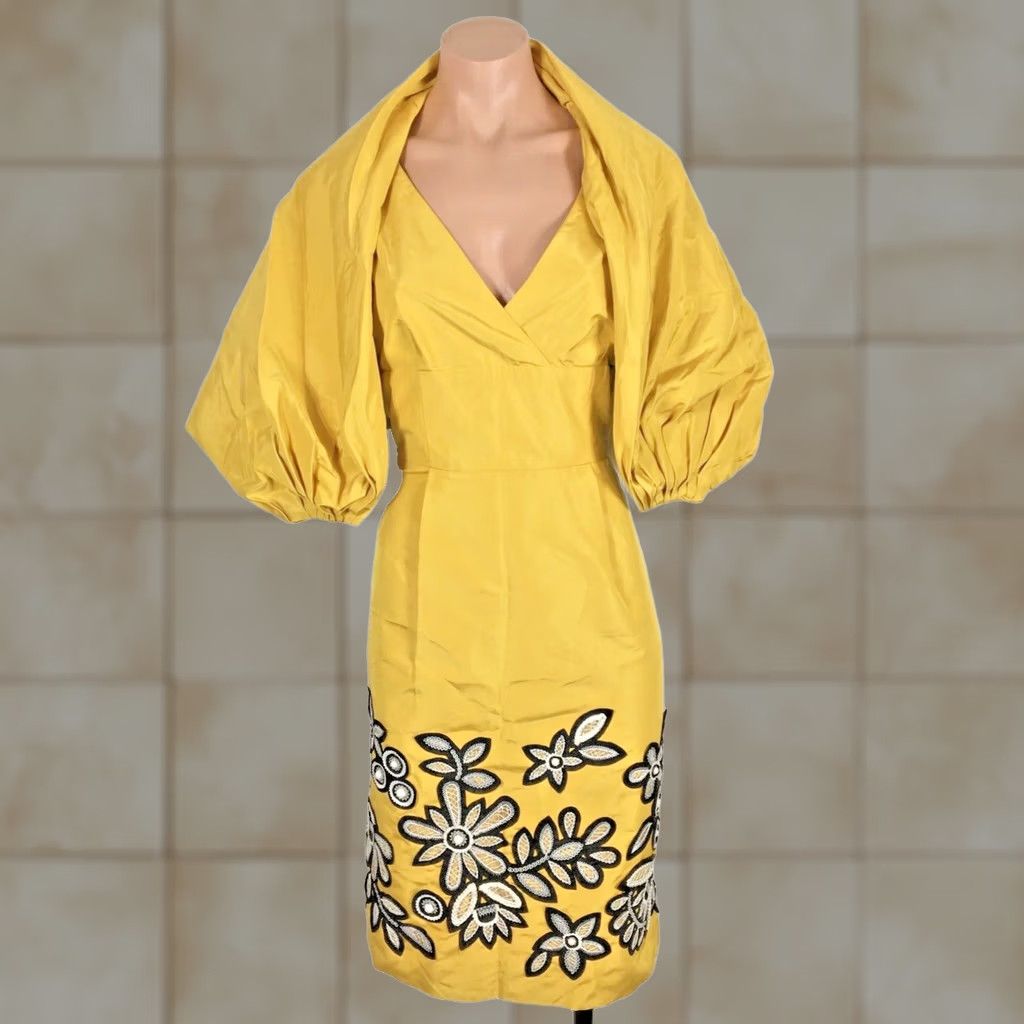 Vintage VINTAGE Carlisle Yellow Floral Appliqué Silk Dress Sleeveless V-Neck Knee Length Fit & Flare Womens 6 Size M / US 6-8 / IT 42-44 - 1 Thumbnail