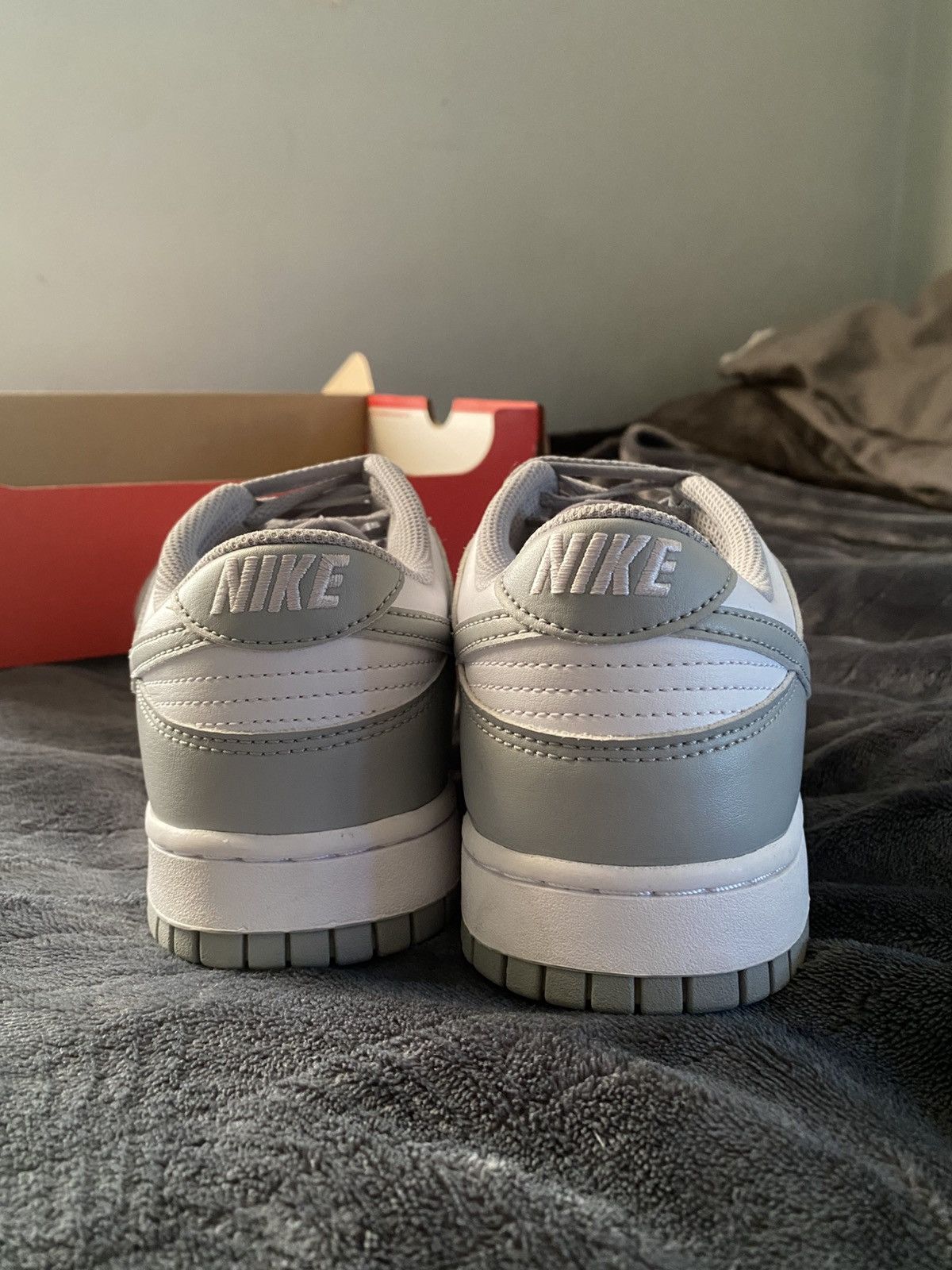 Nike NIKE DUNKS LOW GREY AND WHITE Size US 9.5 / EU 42-43 - 9 Thumbnail