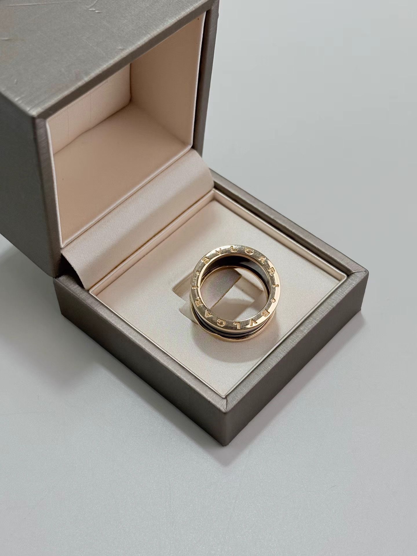 Bvlgari BVLGARI Black Ceramic Four-Band Rose Gold Ring Size ONE SIZE - 4 Thumbnail