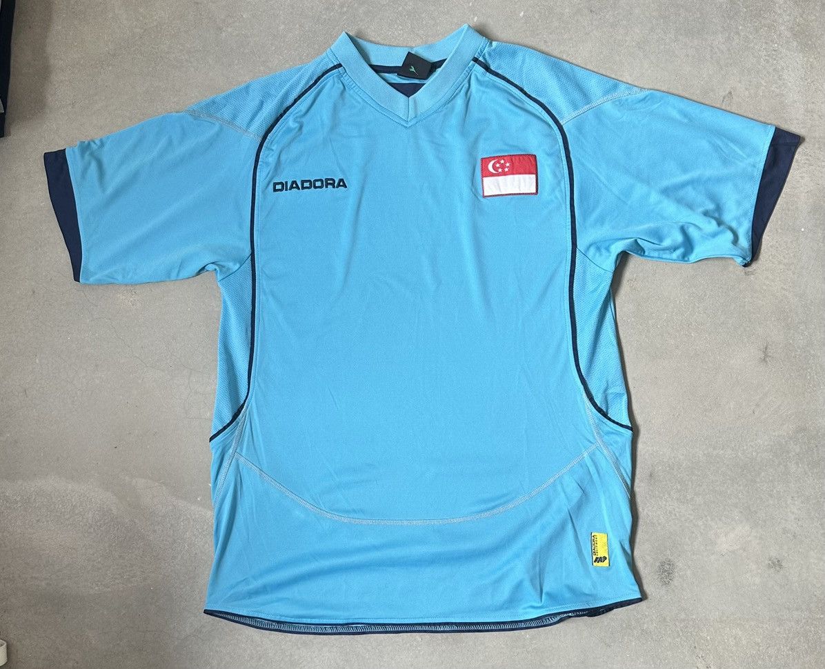 Diadora VINTAGE FAS SINGAPORE DIADORA JERSEY Size US M / EU 48-50 / 2 - 1 Thumbnail