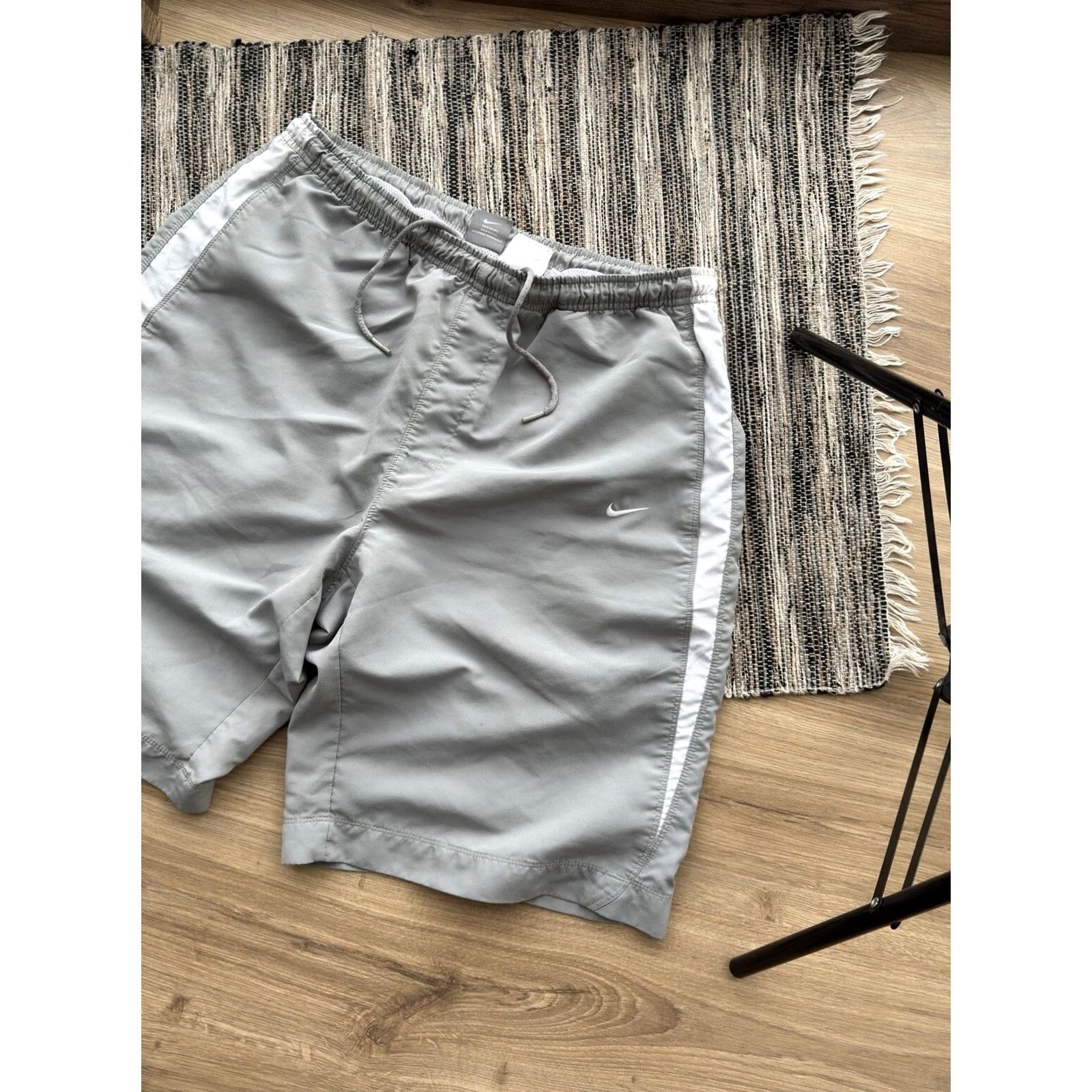 Nike Nike Vintage nylon track shorts L gray 90s Retro Sports Cargo Men Size US 33 - 3 Thumbnail