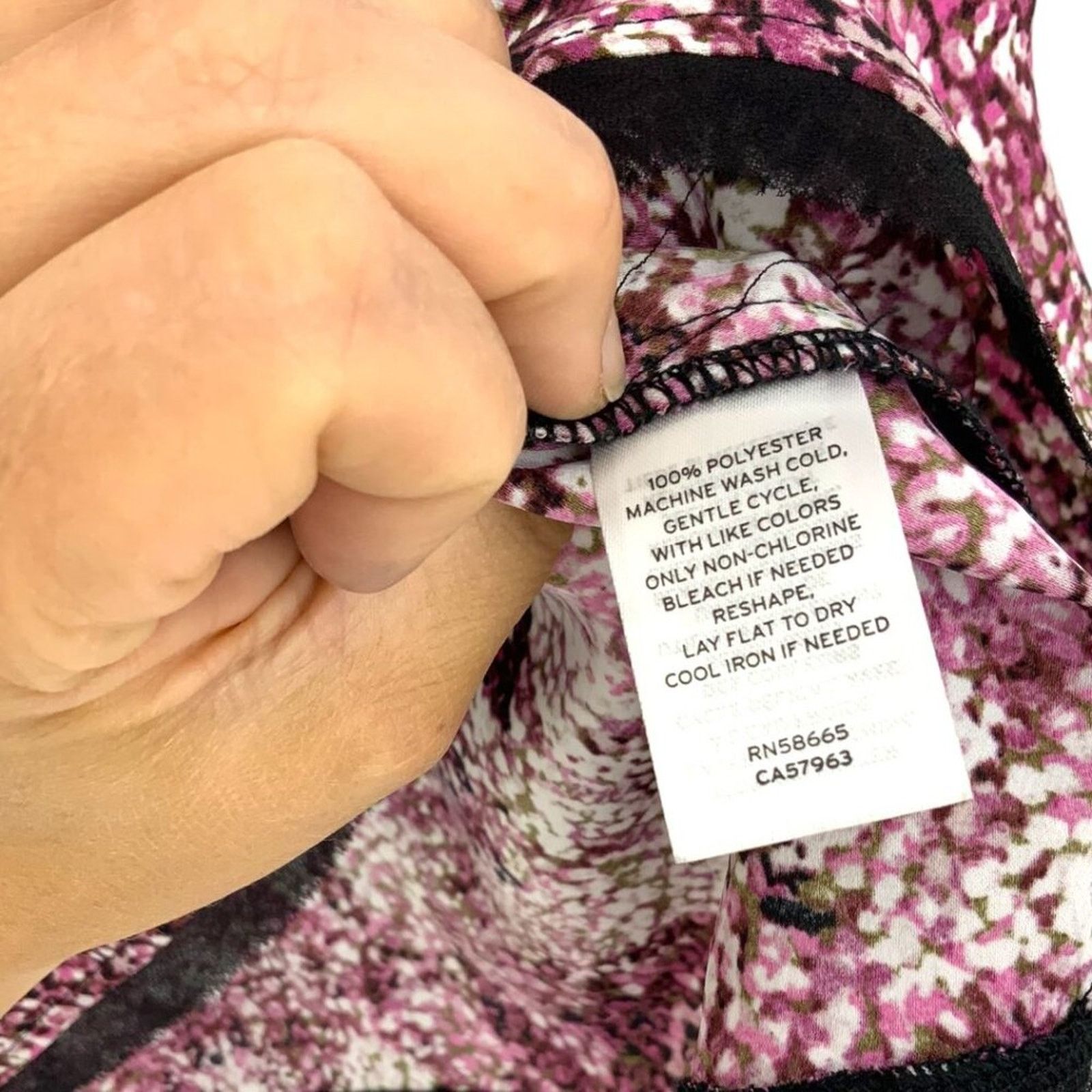 Other Halogen Raw Edge V Neck Tank Top Pink Small NWOT $49 MSRP Size S / US 4 / IT 40 - 6 Thumbnail