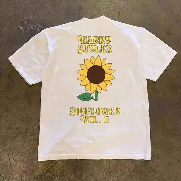 VIBE White casual trendy retro sunflower pattern t-shirt Size US M / EU 48-50 / 2 - 5 Thumbnail