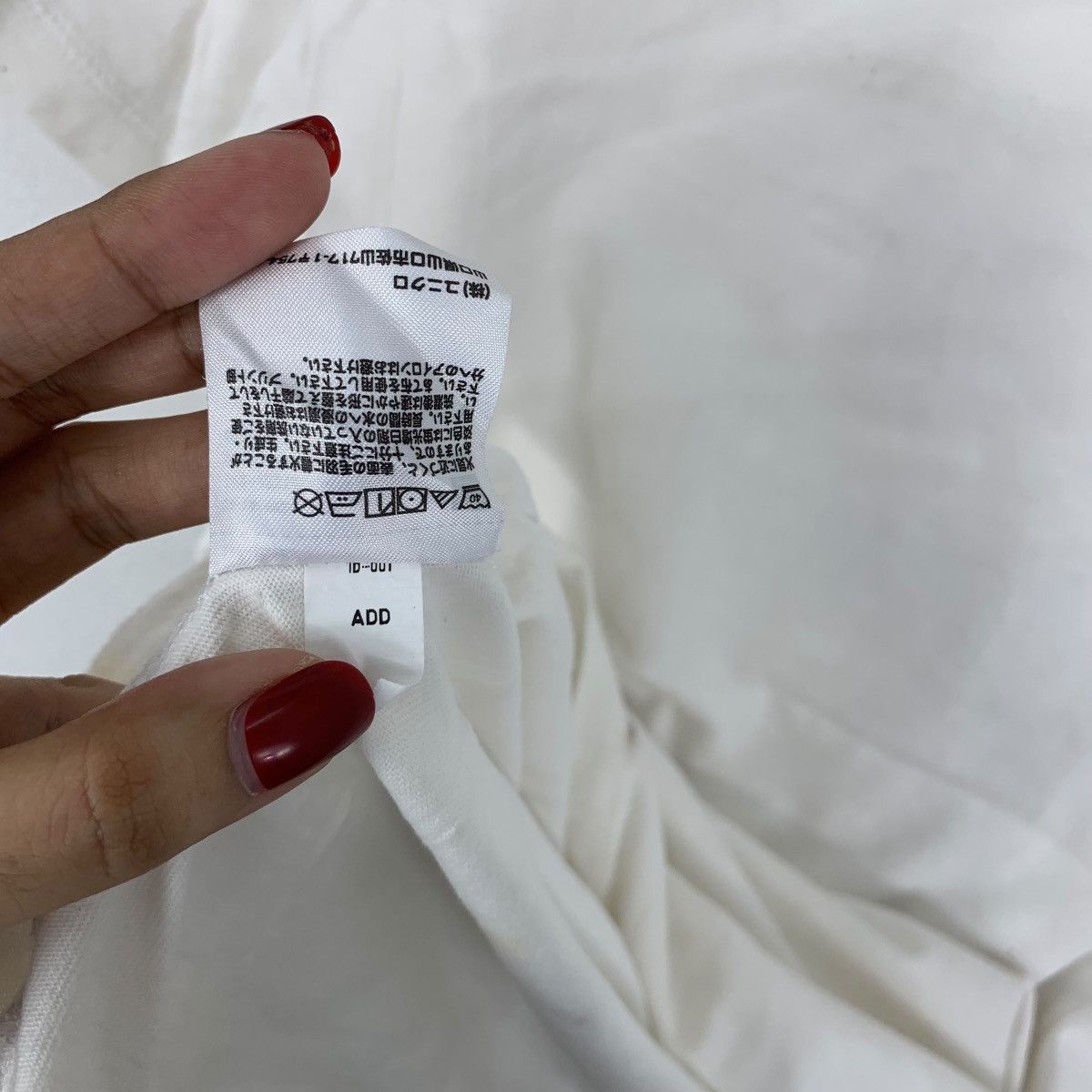 Uniqlo VERDY x UNIQLO Why Bother Wasted Youth Tee Shirt Top Girls Size S / US 4 / IT 40 - 9 Thumbnail
